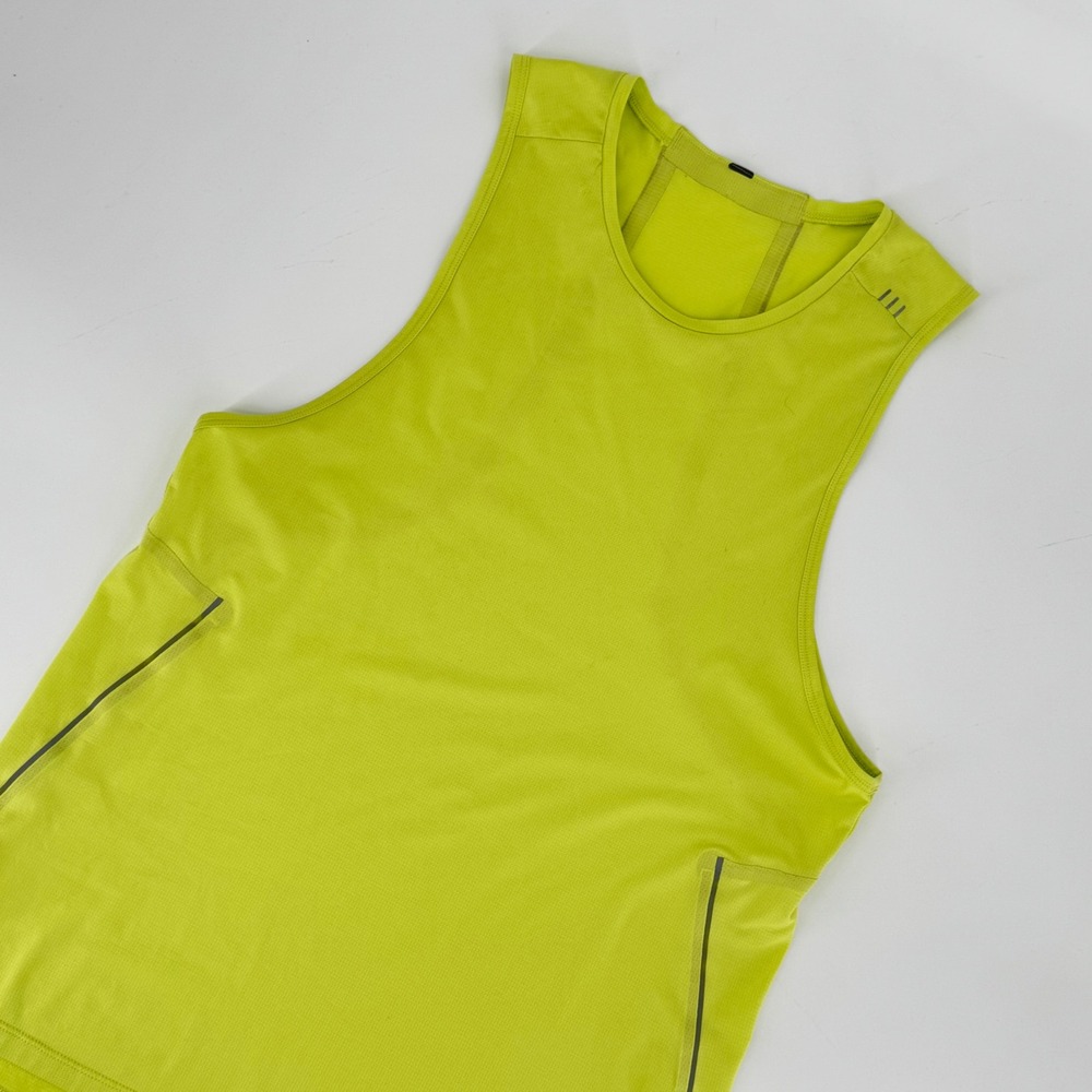 Lululemon Fast and Free Tank Top Mens Small Lime Green Reflective‎ Running Shirt
